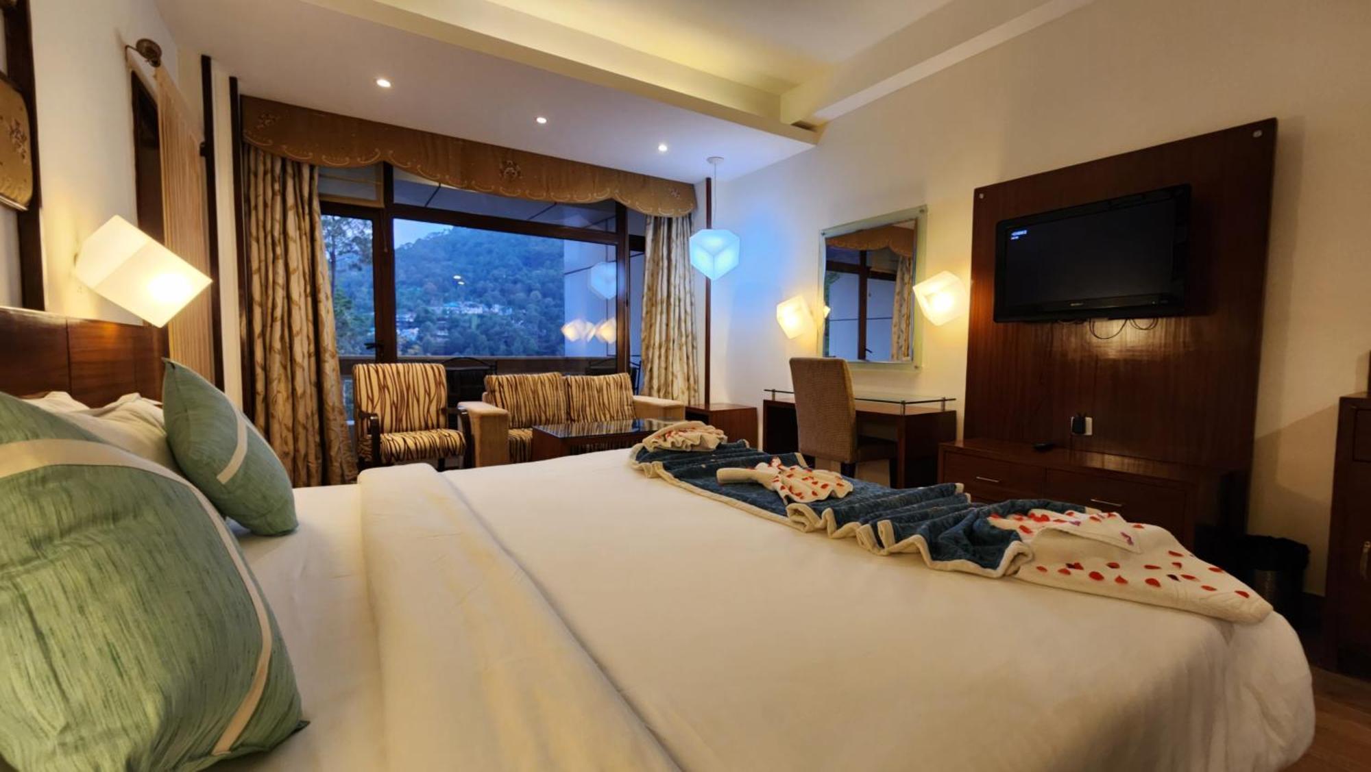 Hotel Royal Ark - Kasauli Buitenkant foto