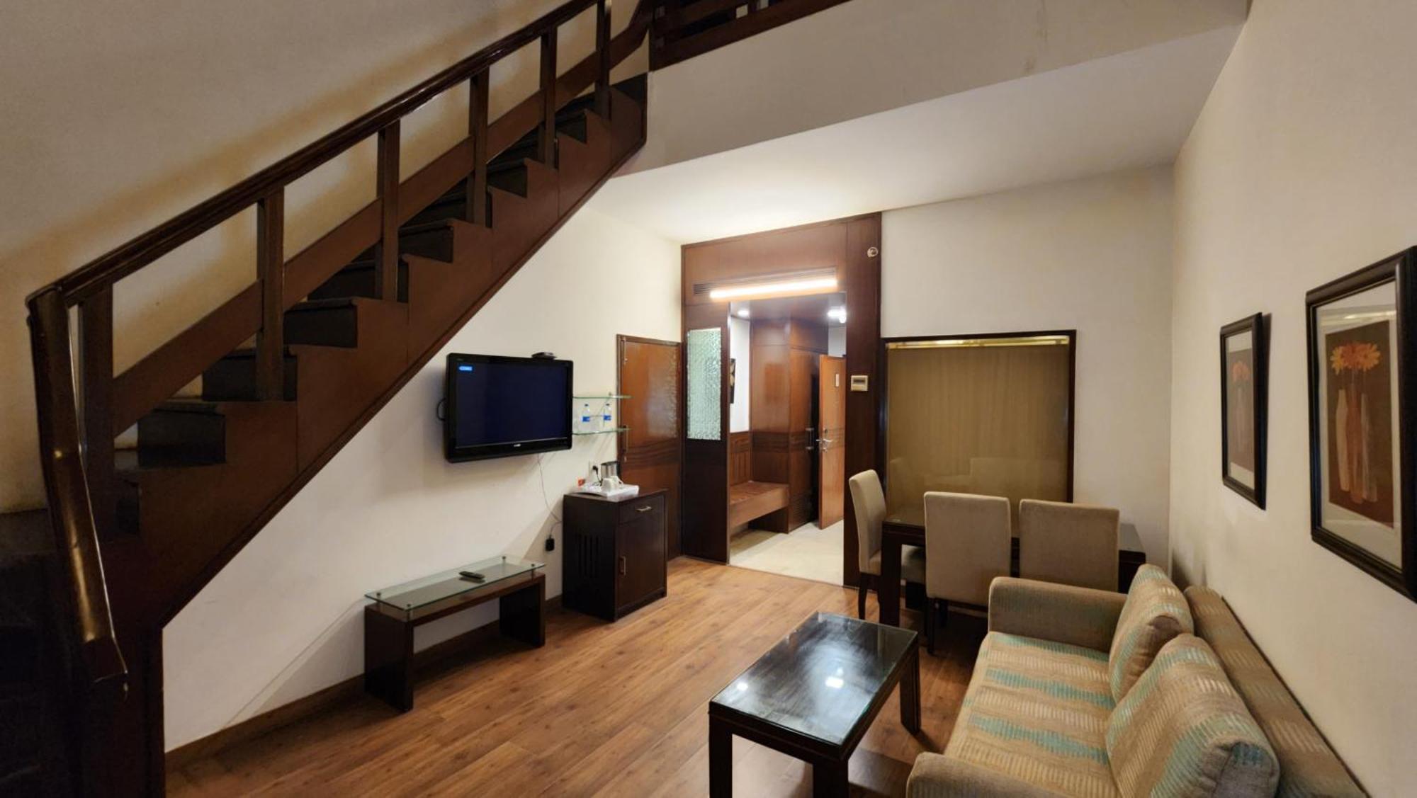 Hotel Royal Ark - Kasauli Buitenkant foto