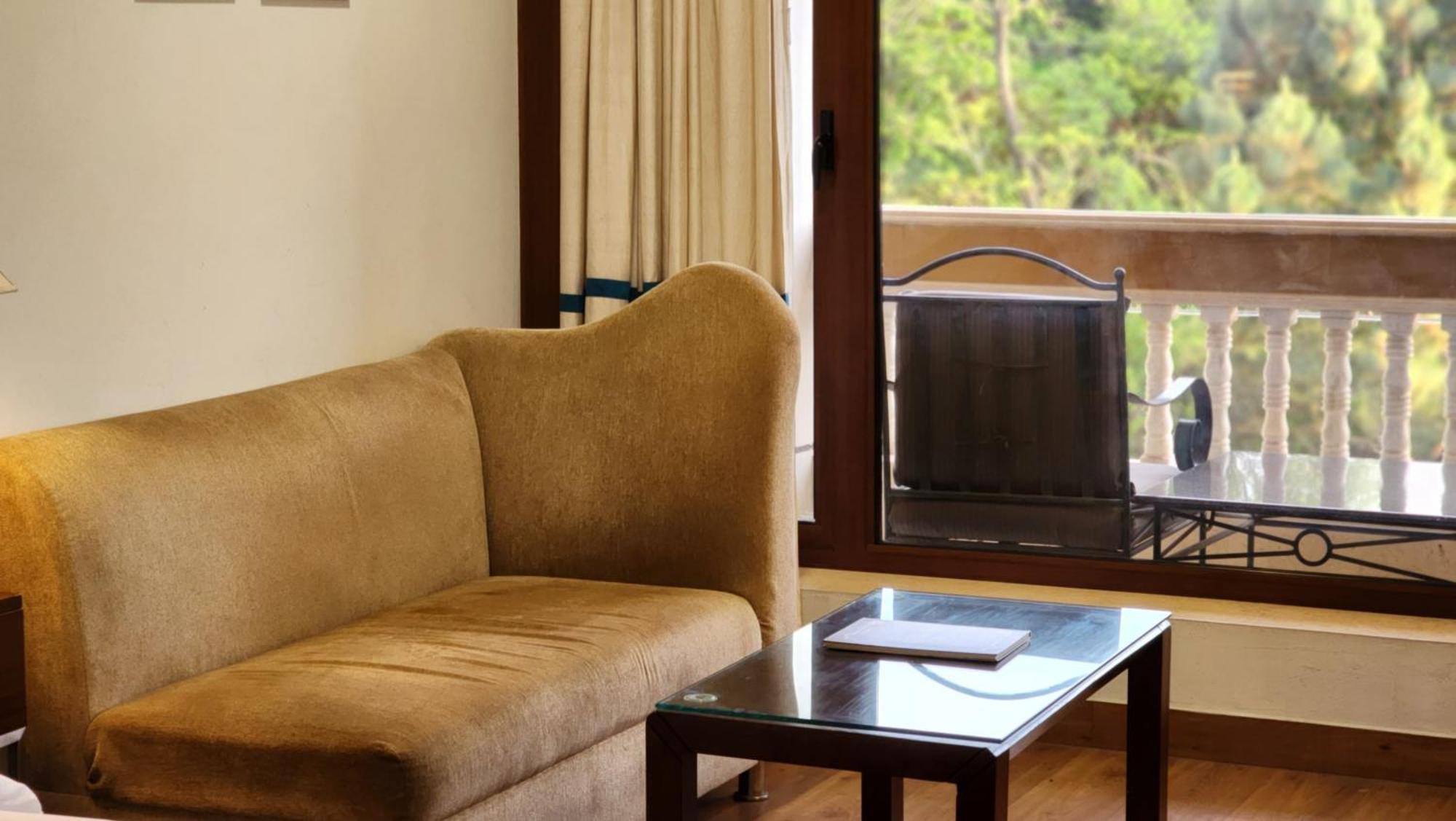 Hotel Royal Ark - Kasauli Buitenkant foto